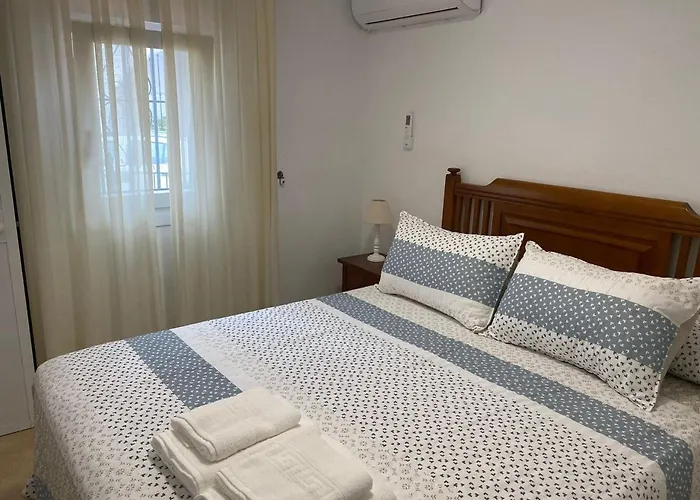 Casa Meme 펜션 네르하